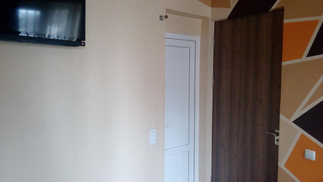 Hotel Isani Tbilisi Eksteriør billede