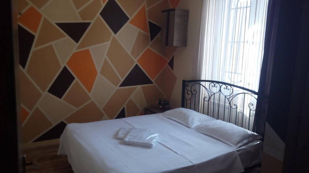 Hotel Isani Tbilisi Eksteriør billede