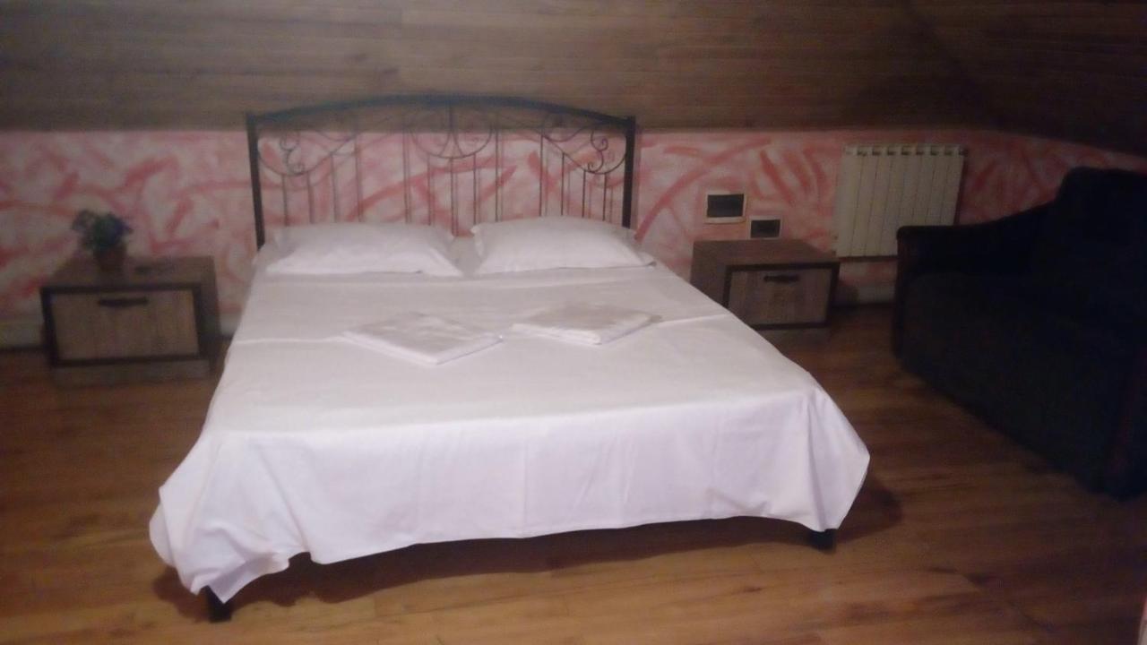 Hotel Isani Tbilisi Eksteriør billede